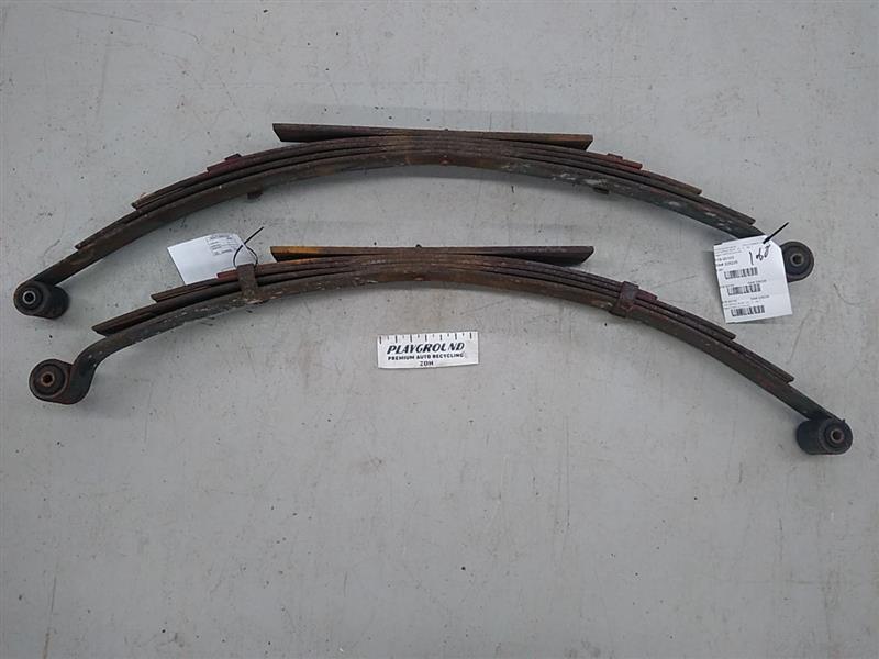 Hummer H3 Rear Leaf Spring Set