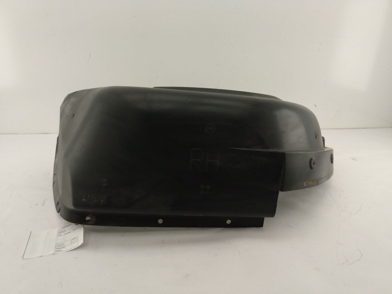 Hummer H3 Right Rear Fender Liner