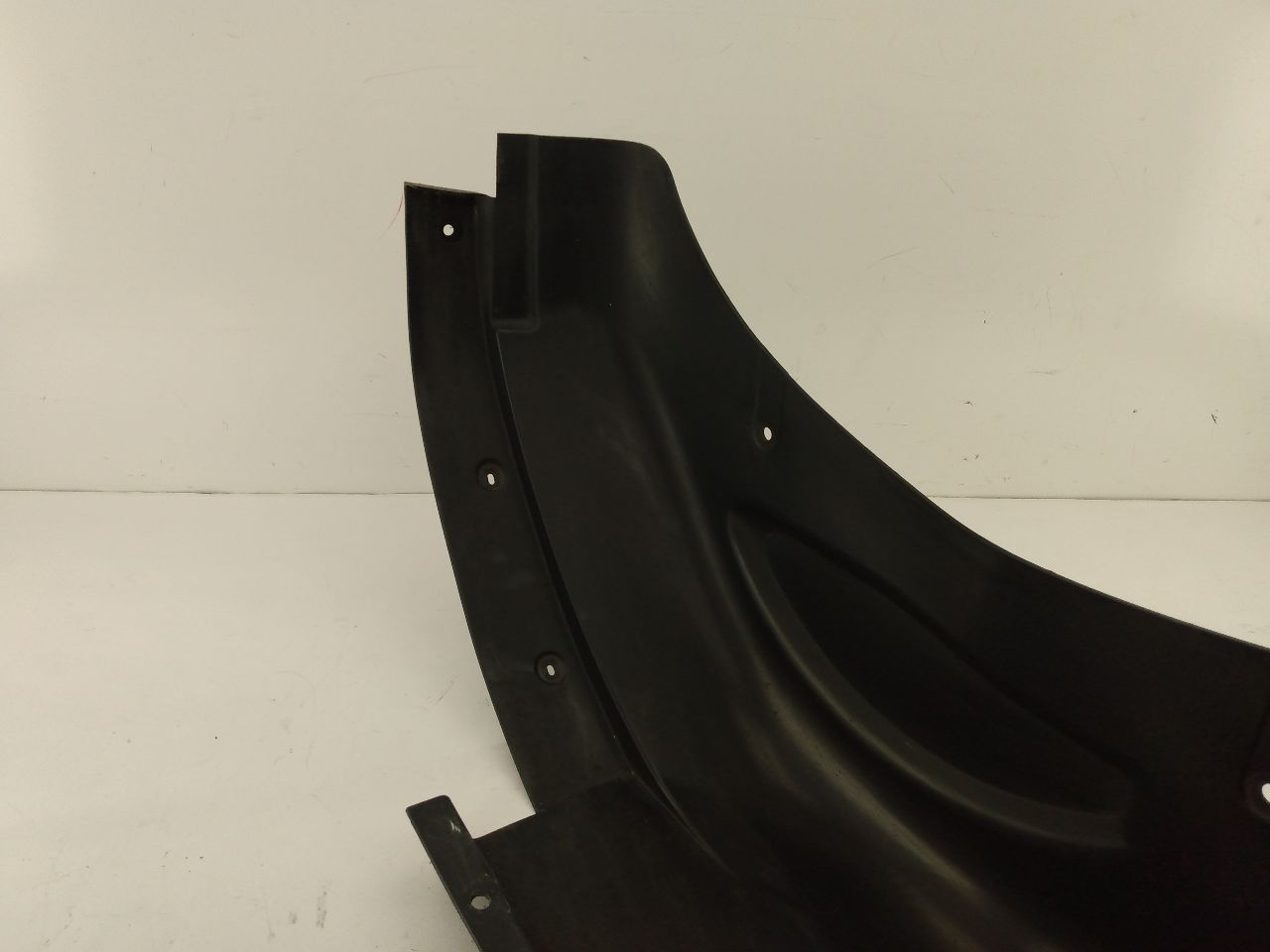 Hummer H3 Right Rear Fender Liner