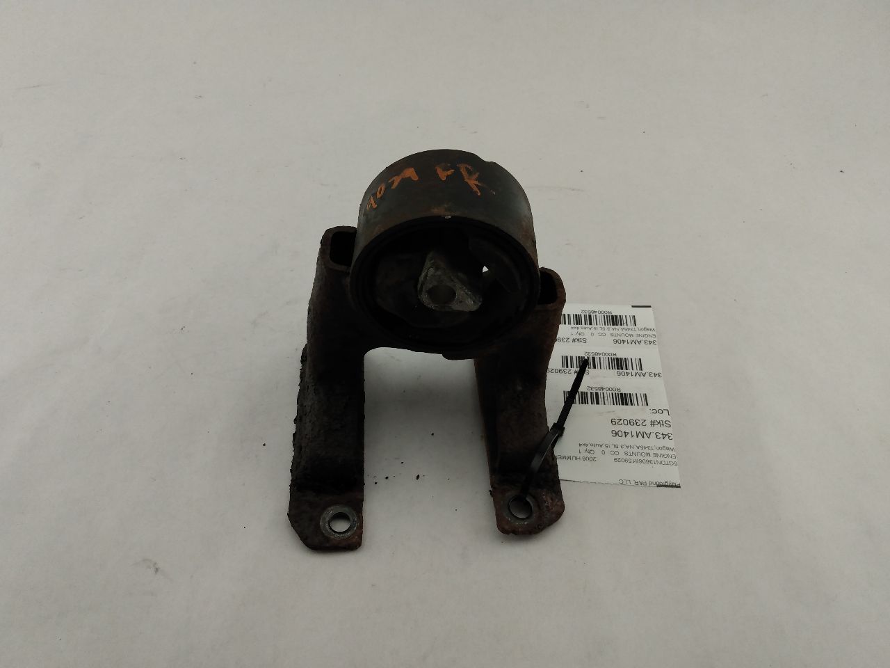 Hummer H3 Front Right Engine Mount