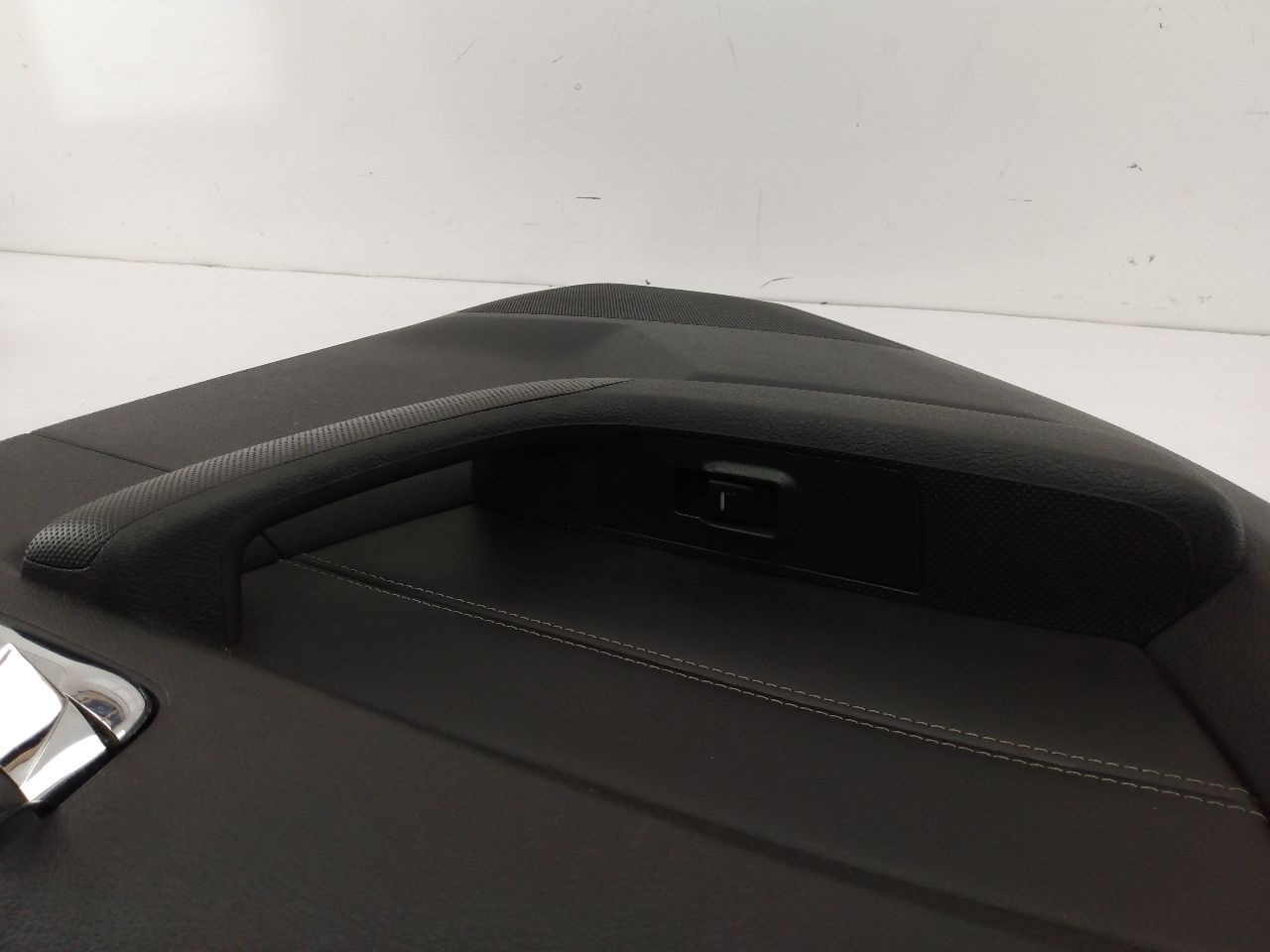 Hummer H3 Left Rear Door Panel