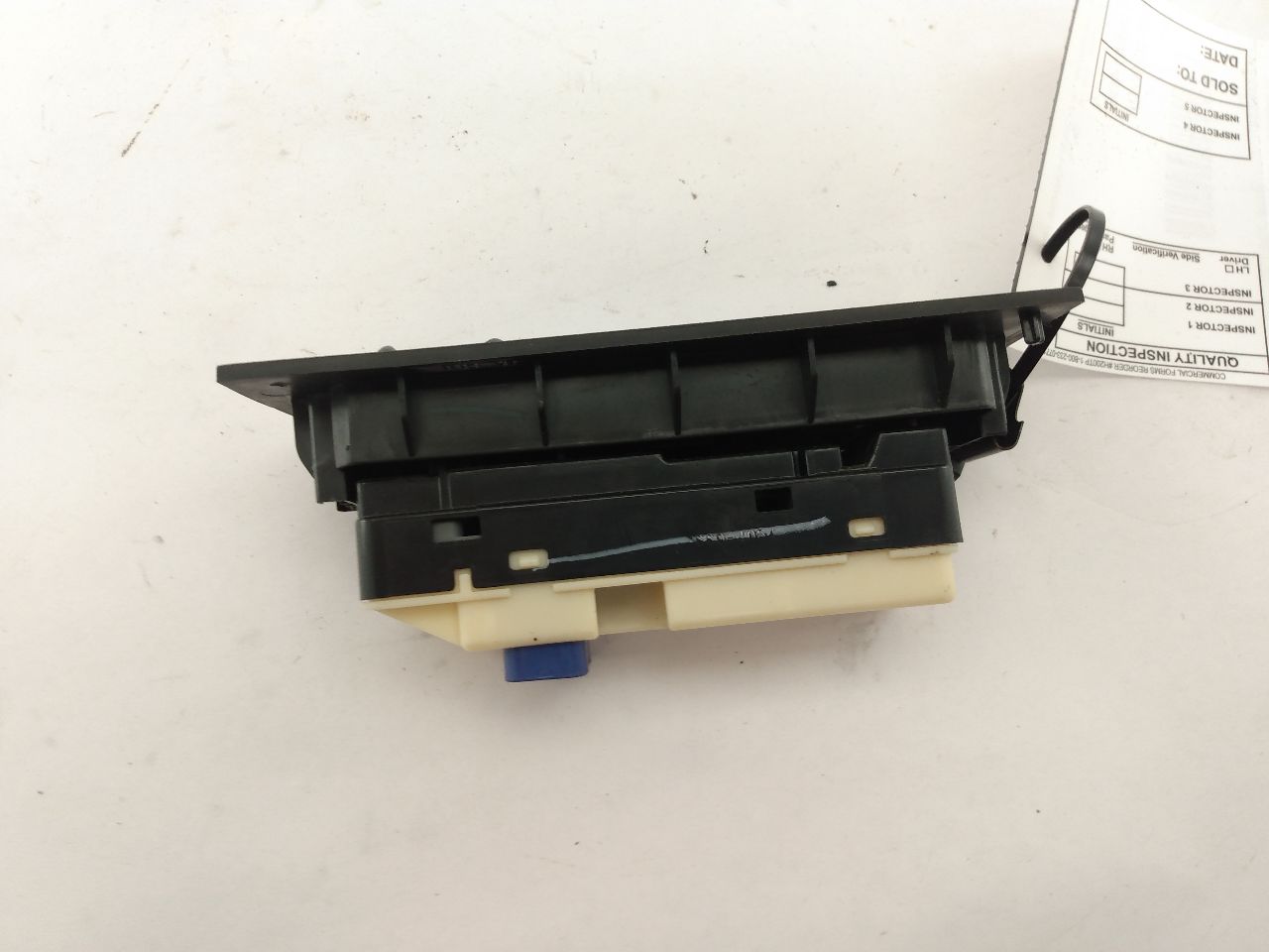 Hummer H3 Front Right Window Switch