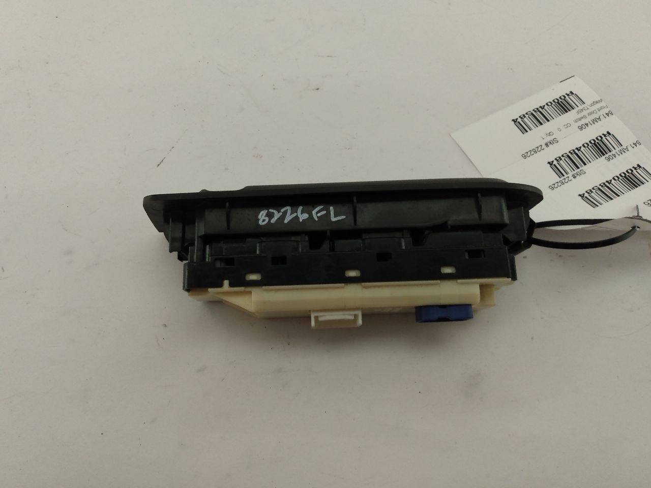 Hummer H3 Front Left Door Switch