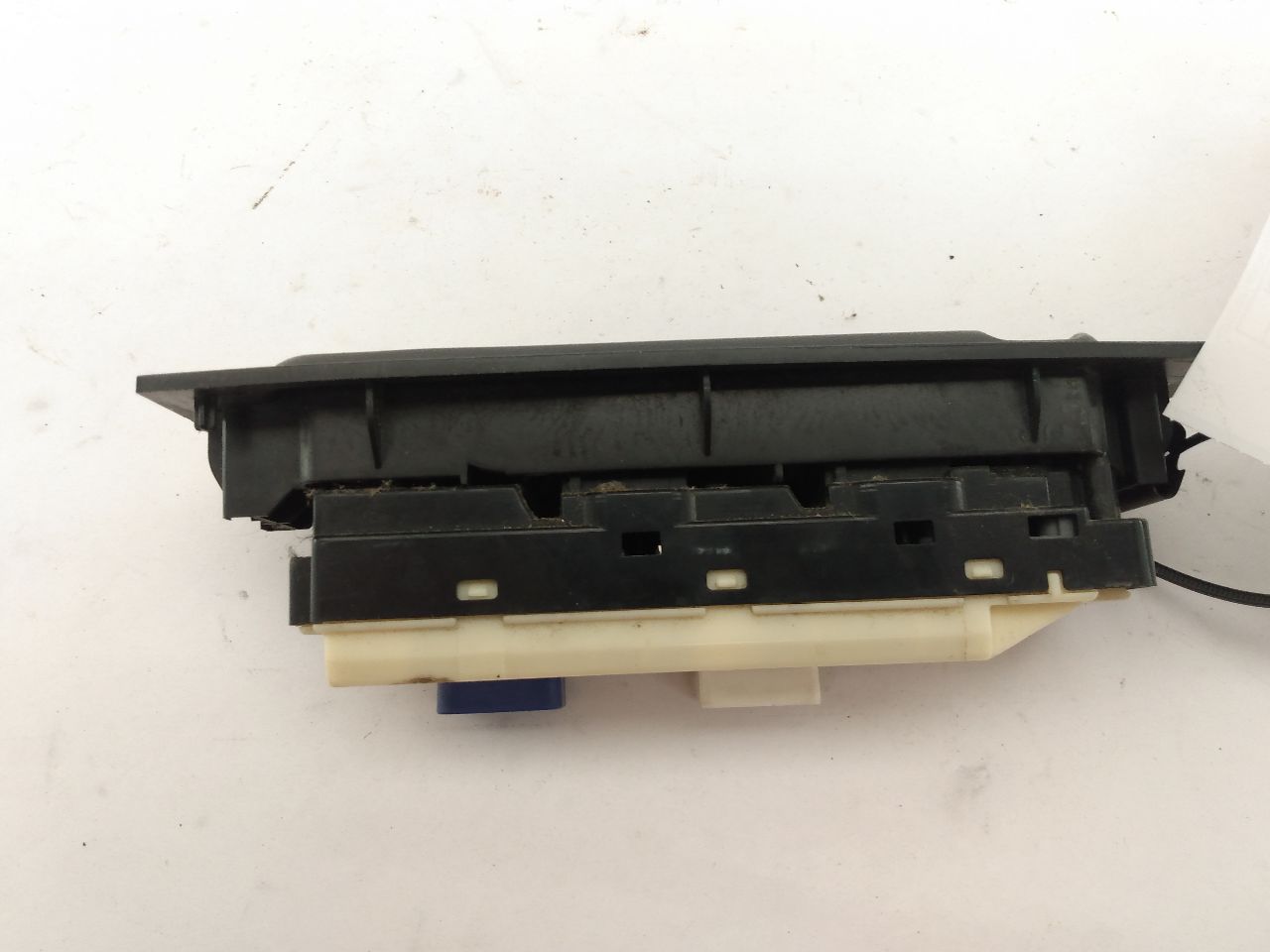 Hummer H3 Front Left Window Switch