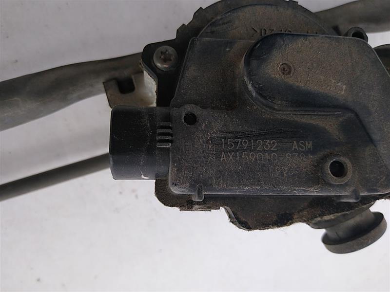 Hummer H3 Windshield Wiper Regulator