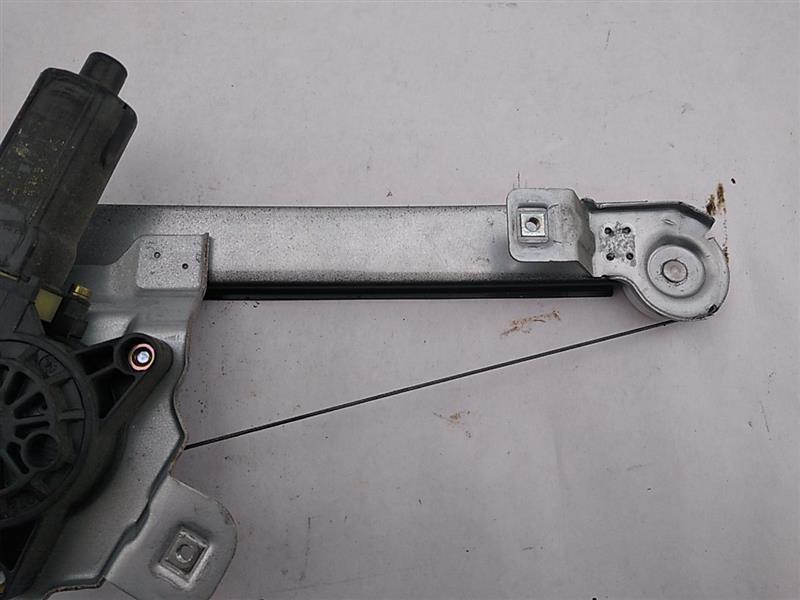 Hummer H3 Rear Left Window Regulator