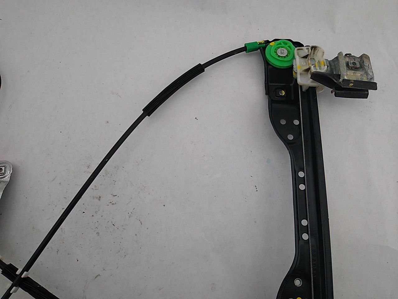 Hummer H3 Front Right Window Regulator