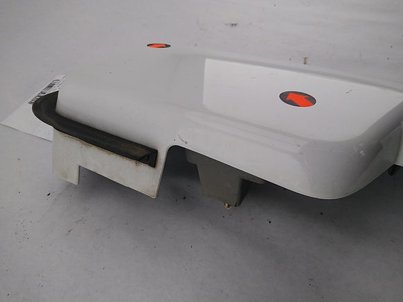 Hummer H3 Front Right Upper Hood Cowl Vent