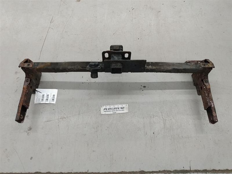 Hummer H3 Rear Bumper Assembly With Trailer Hitch and Wiring Connector