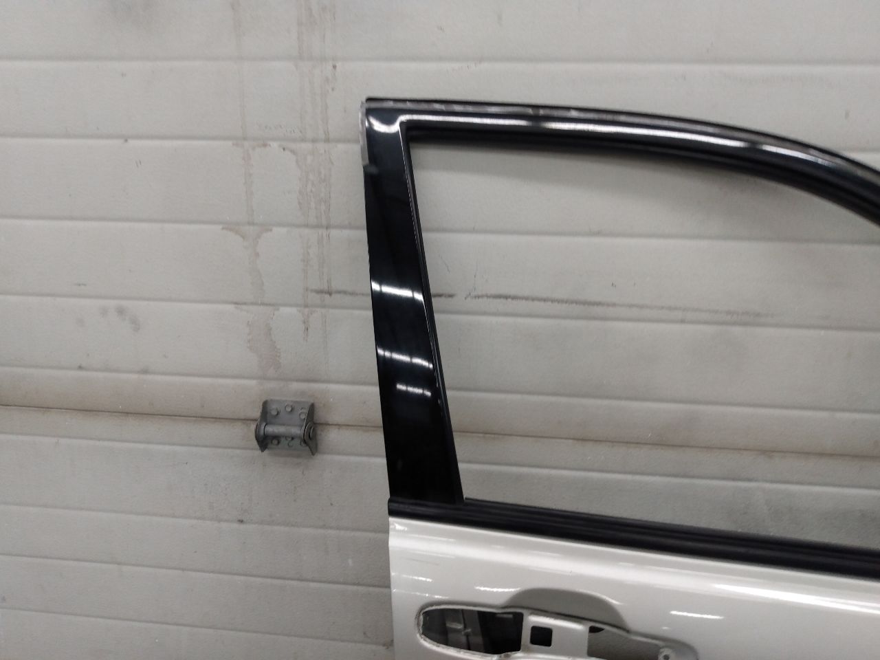 Lexus IS300 Right Front Door Shell - 0