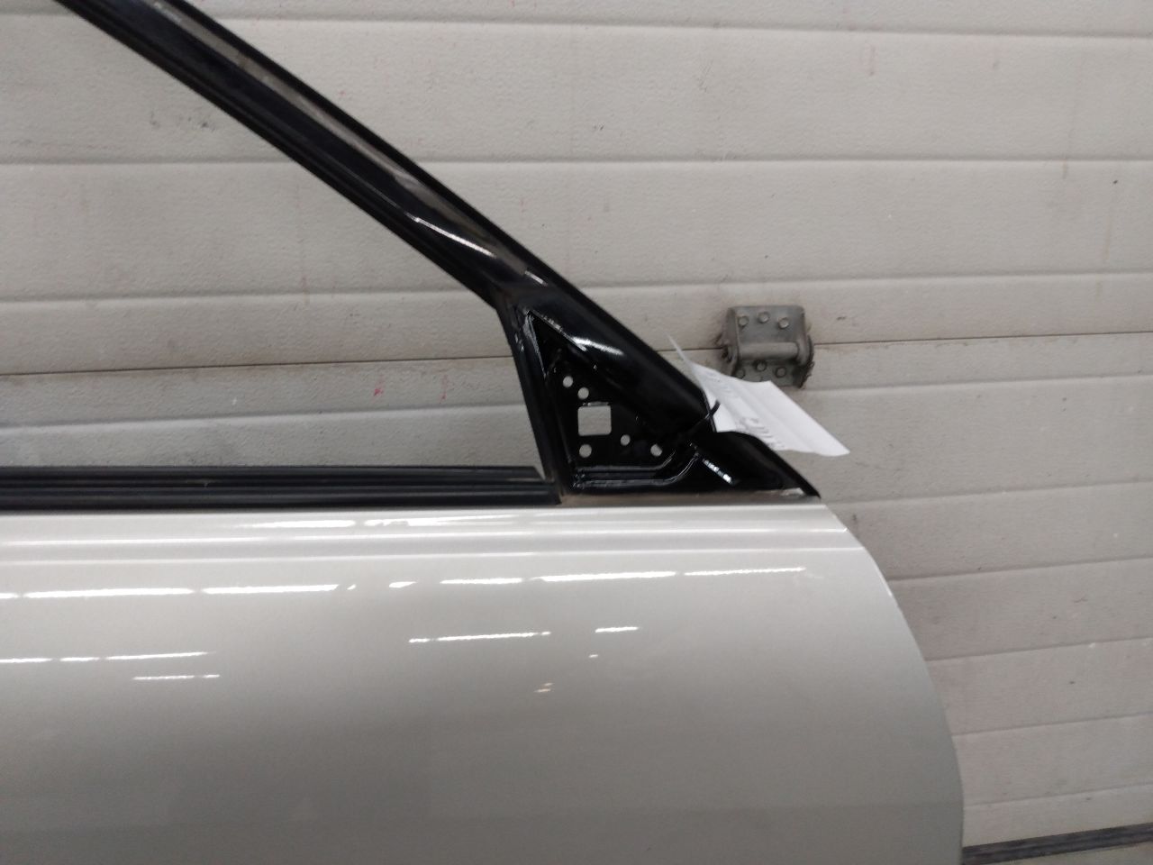 Lexus IS300 Right Front Door Shell