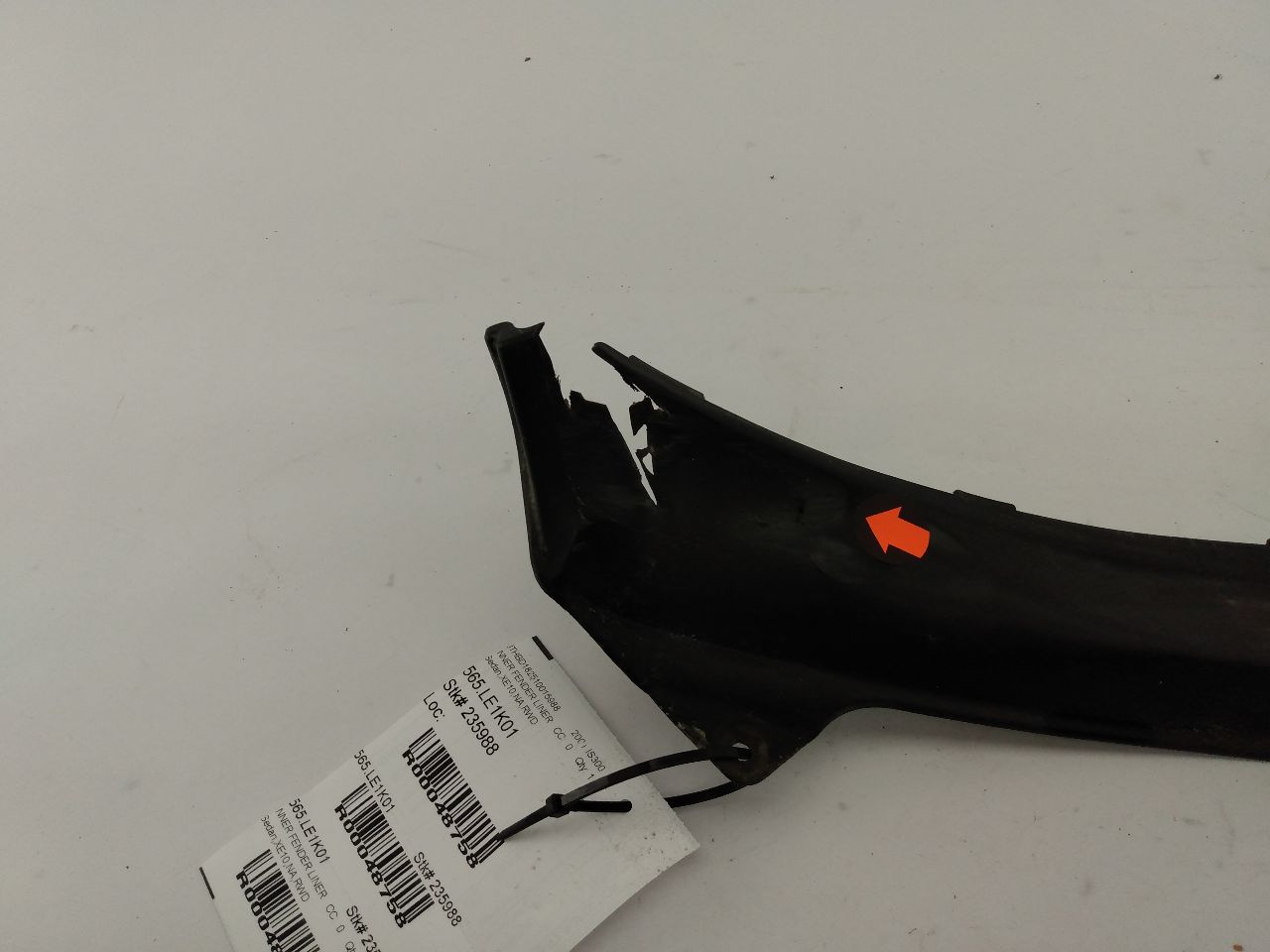 Lexus IS300 Rear Left Fender Well Bumper Seal - 0