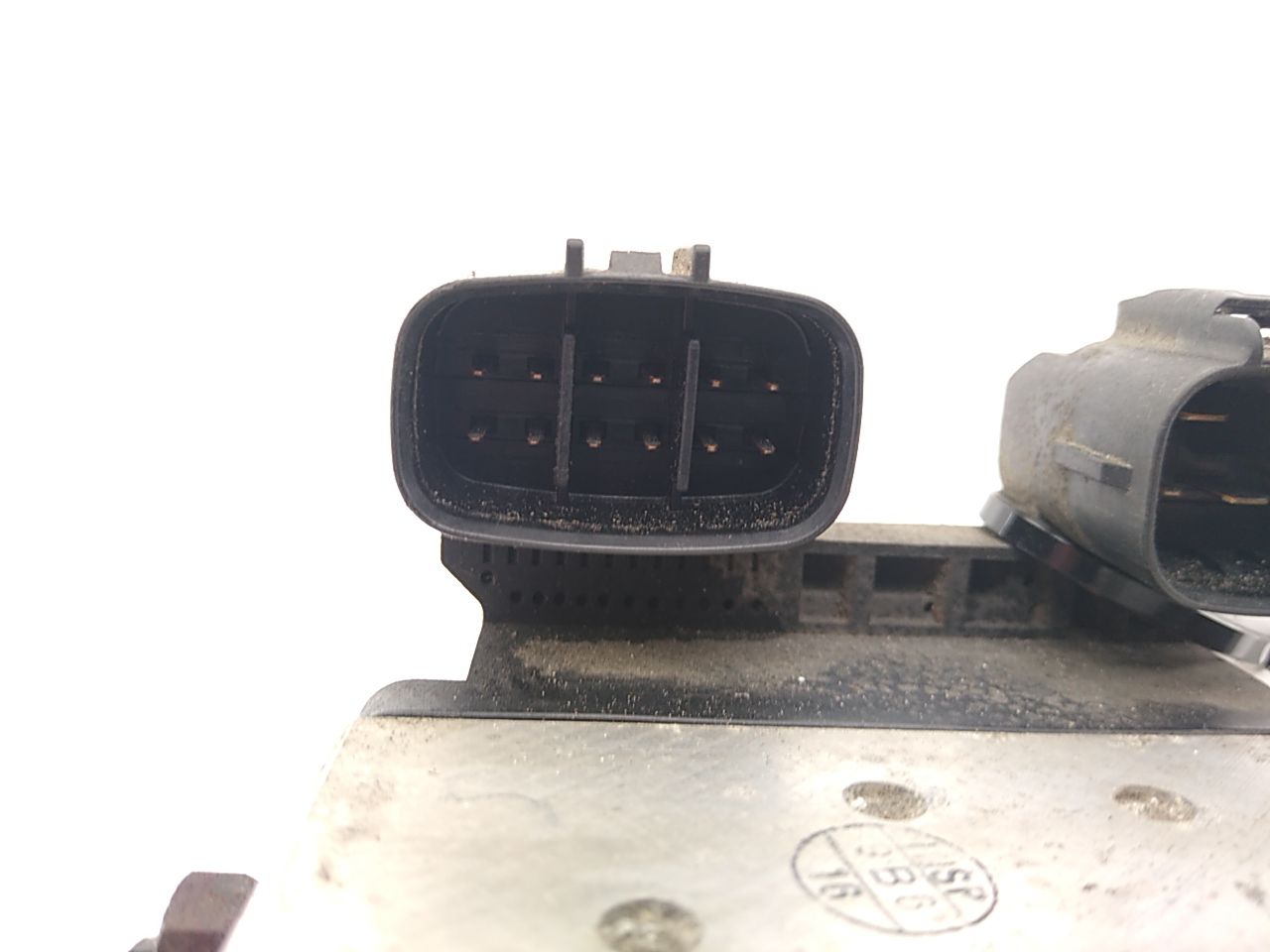 Lexus IS300 Antilock Brake Pump And Module
