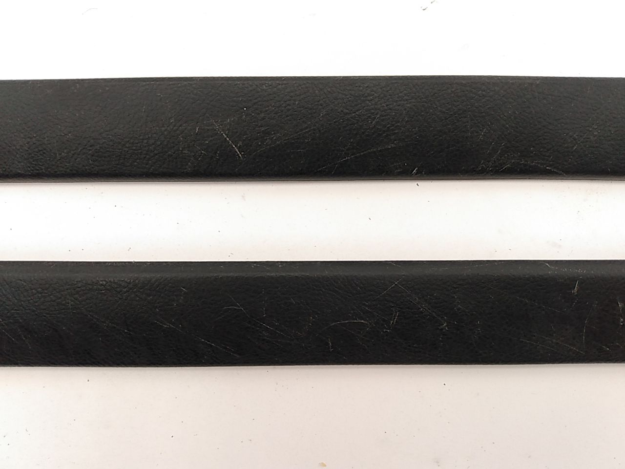 Lexus IS300 Pair Of Door Sill Panels