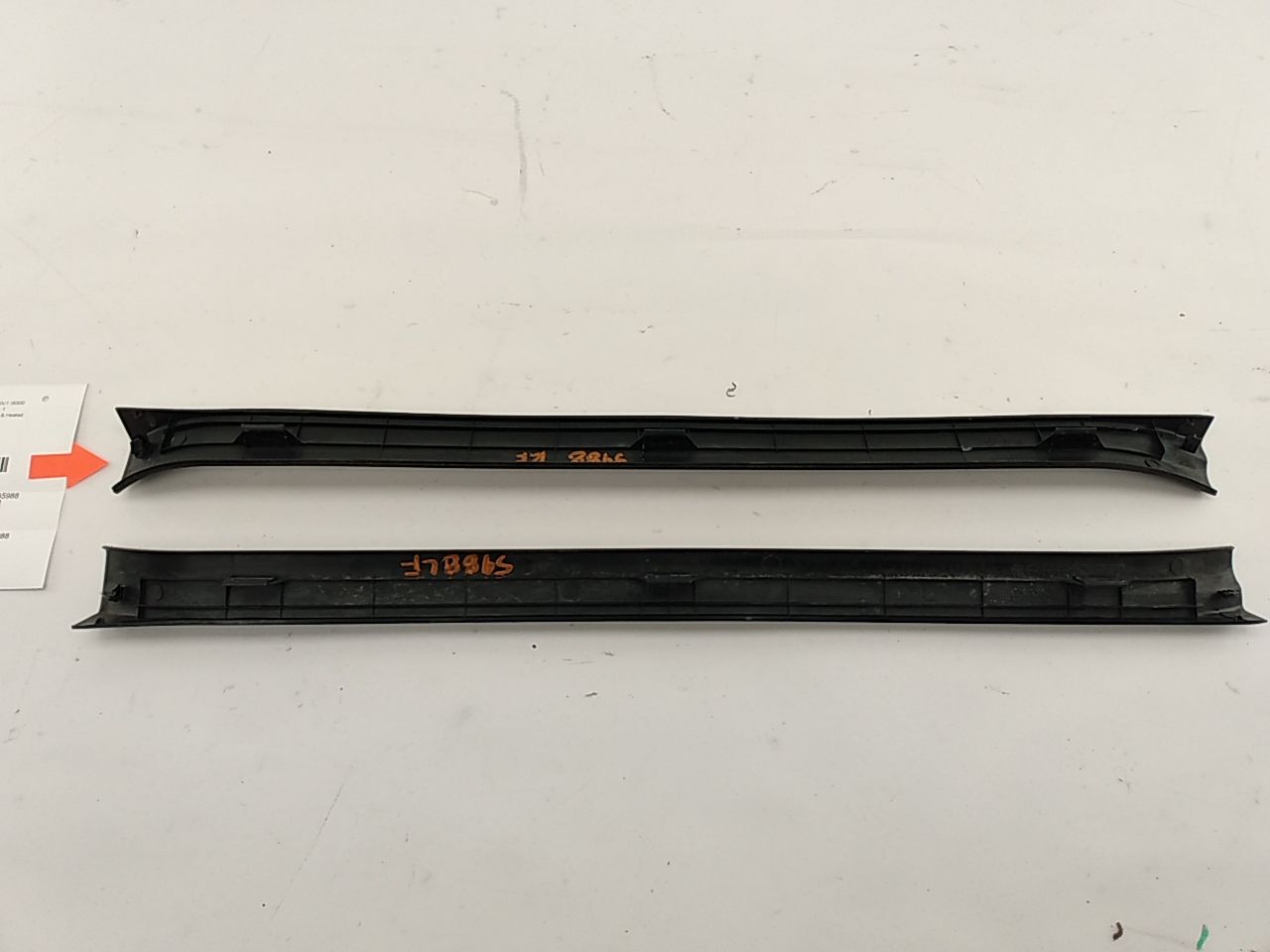 Lexus IS300 Pair Of Door Sill Panels