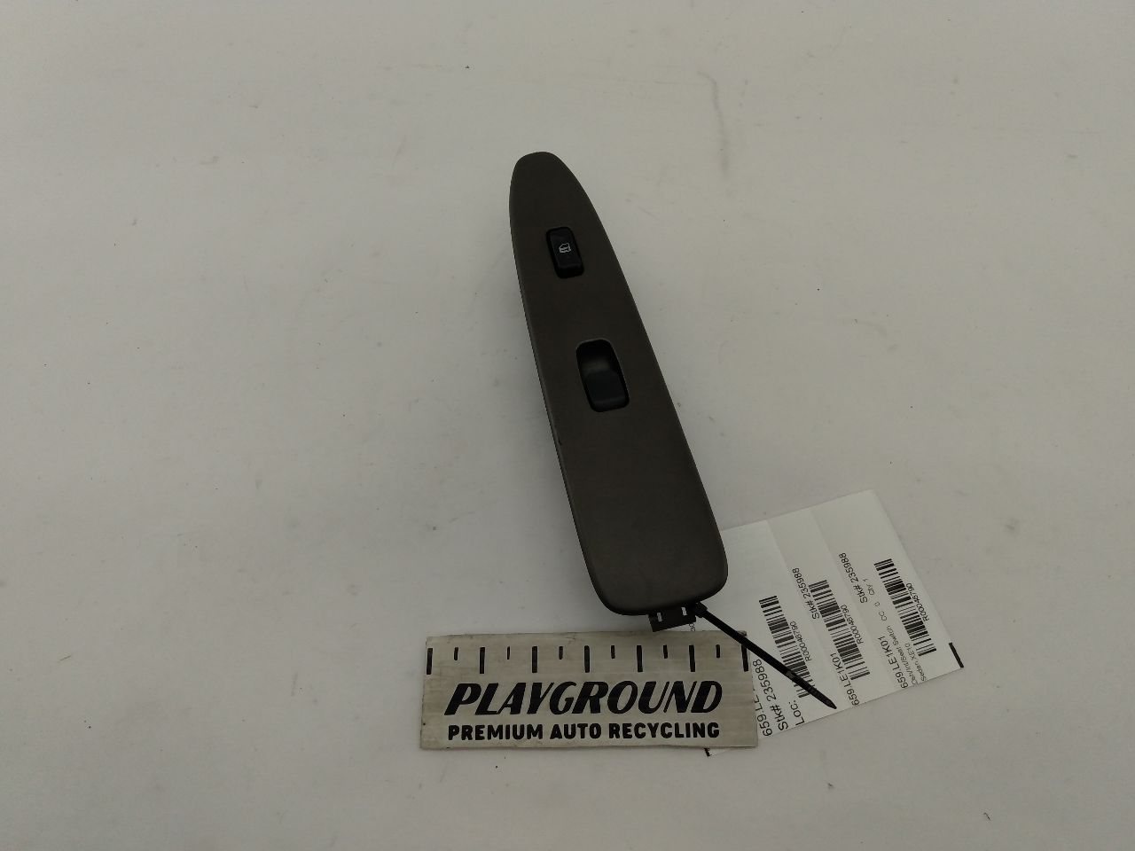 Lexus IS300 Front Right Door And Window Control Panel