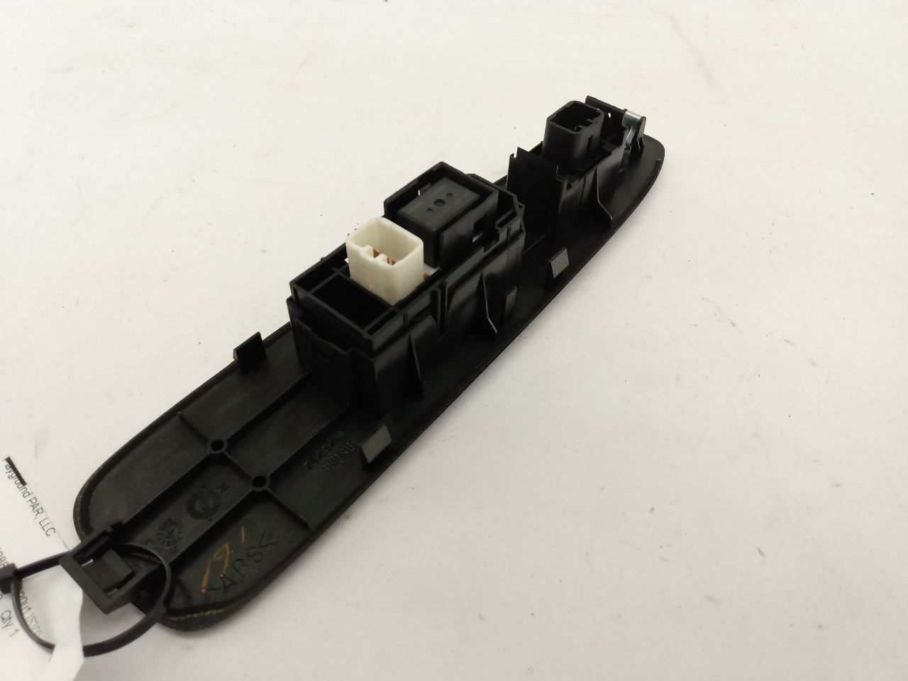 Lexus IS300 Front Right Door And Window Control Panel