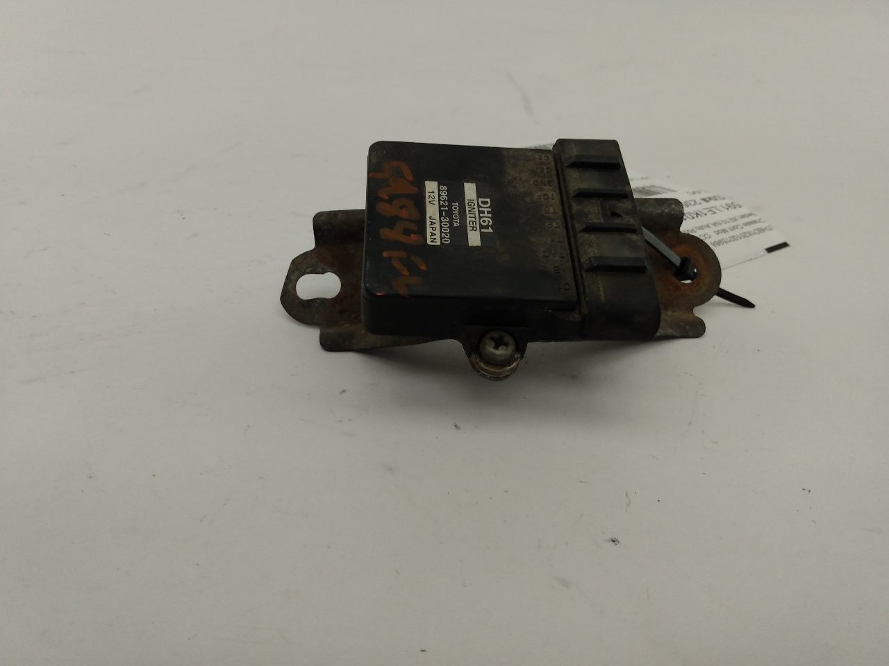 Lexus IS300 Igniter Control Module DH61