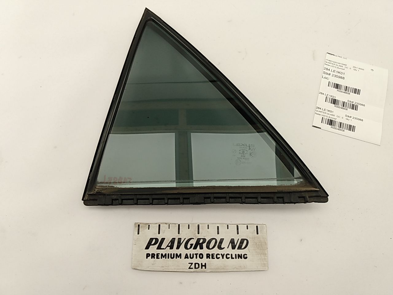 Lexus IS300 Rear Left Quarter Glass