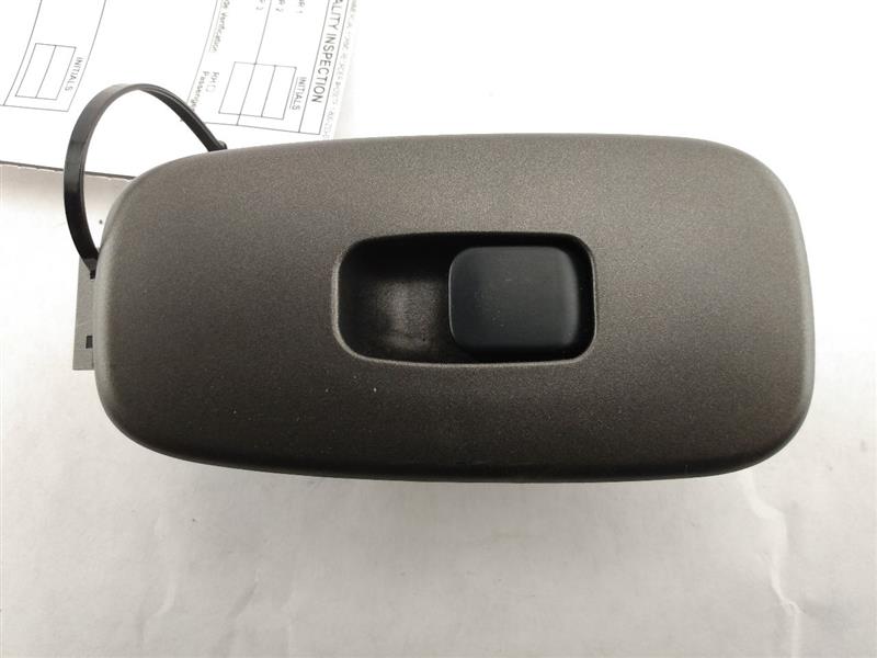 Lexus IS300 Rear Right Window Control Switch