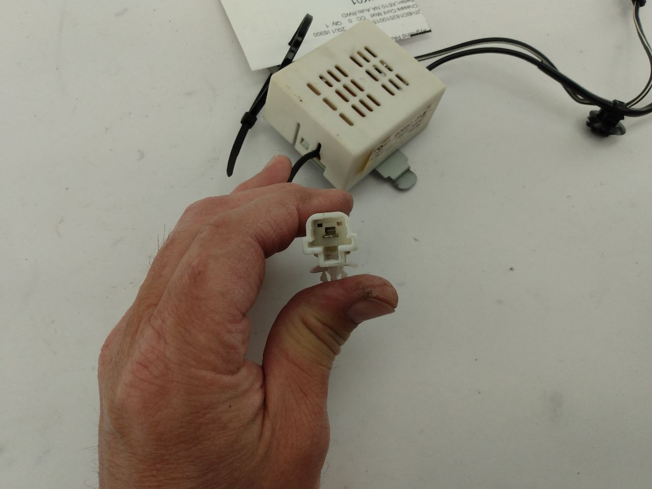 Lexus IS300 Rear Defrost Control Module