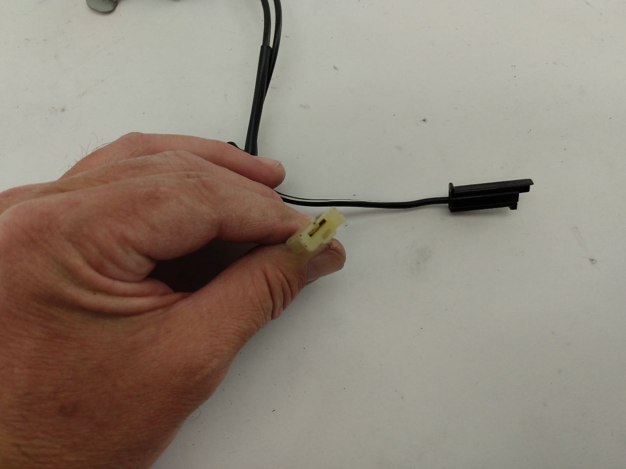 Lexus IS300 Rear Defrost Control Module