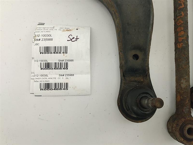 Lexus IS300 Rear Left Control Arm Set