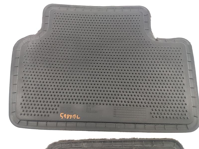 Lexus IS300 Pair Of Rear Floor Mats