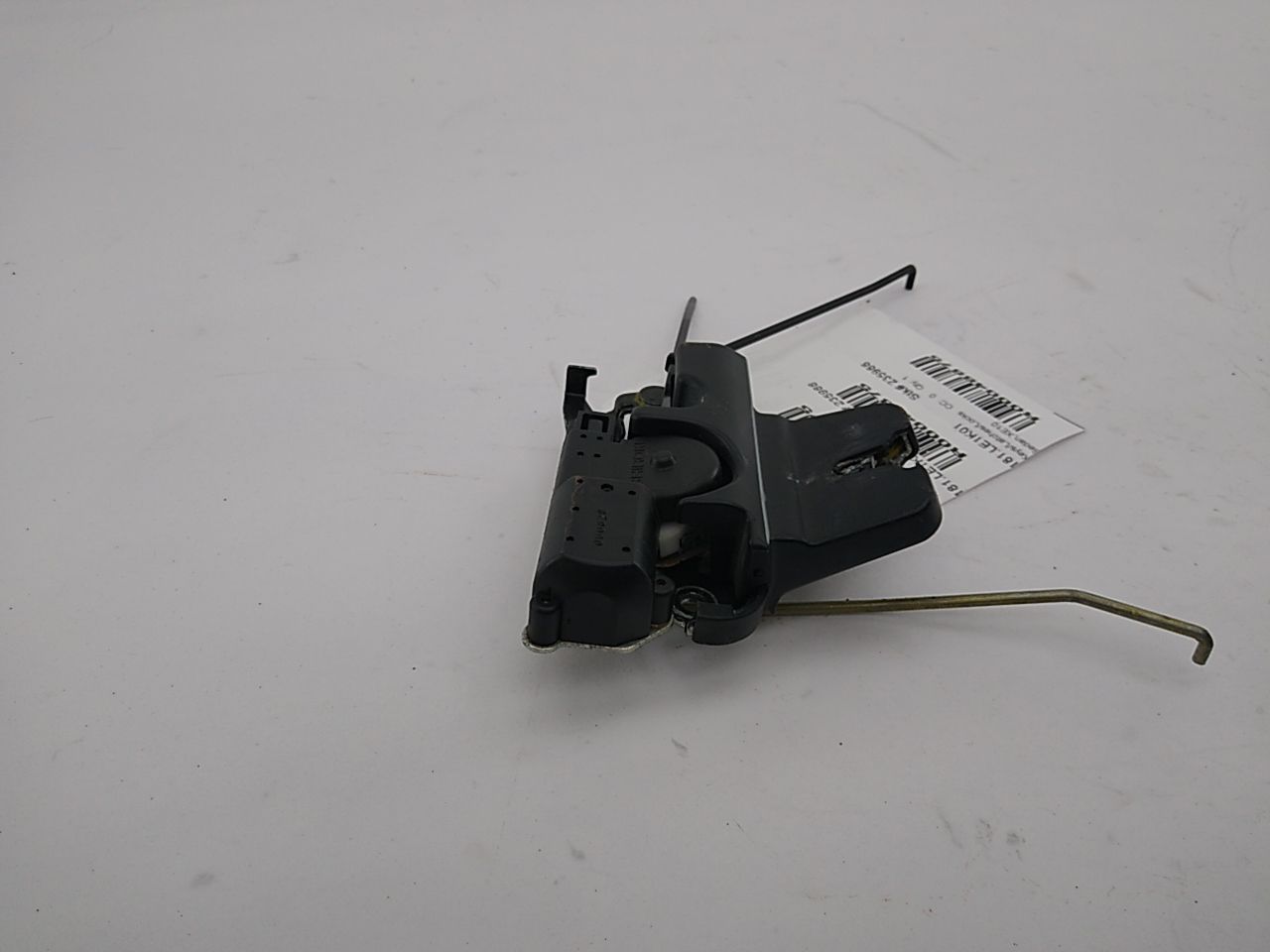 Lexus IS300 Rear Trunk Latch