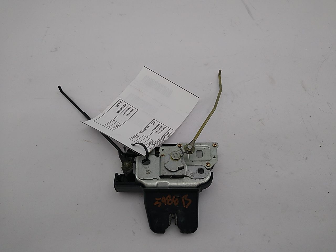 Lexus IS300 Rear Trunk Latch