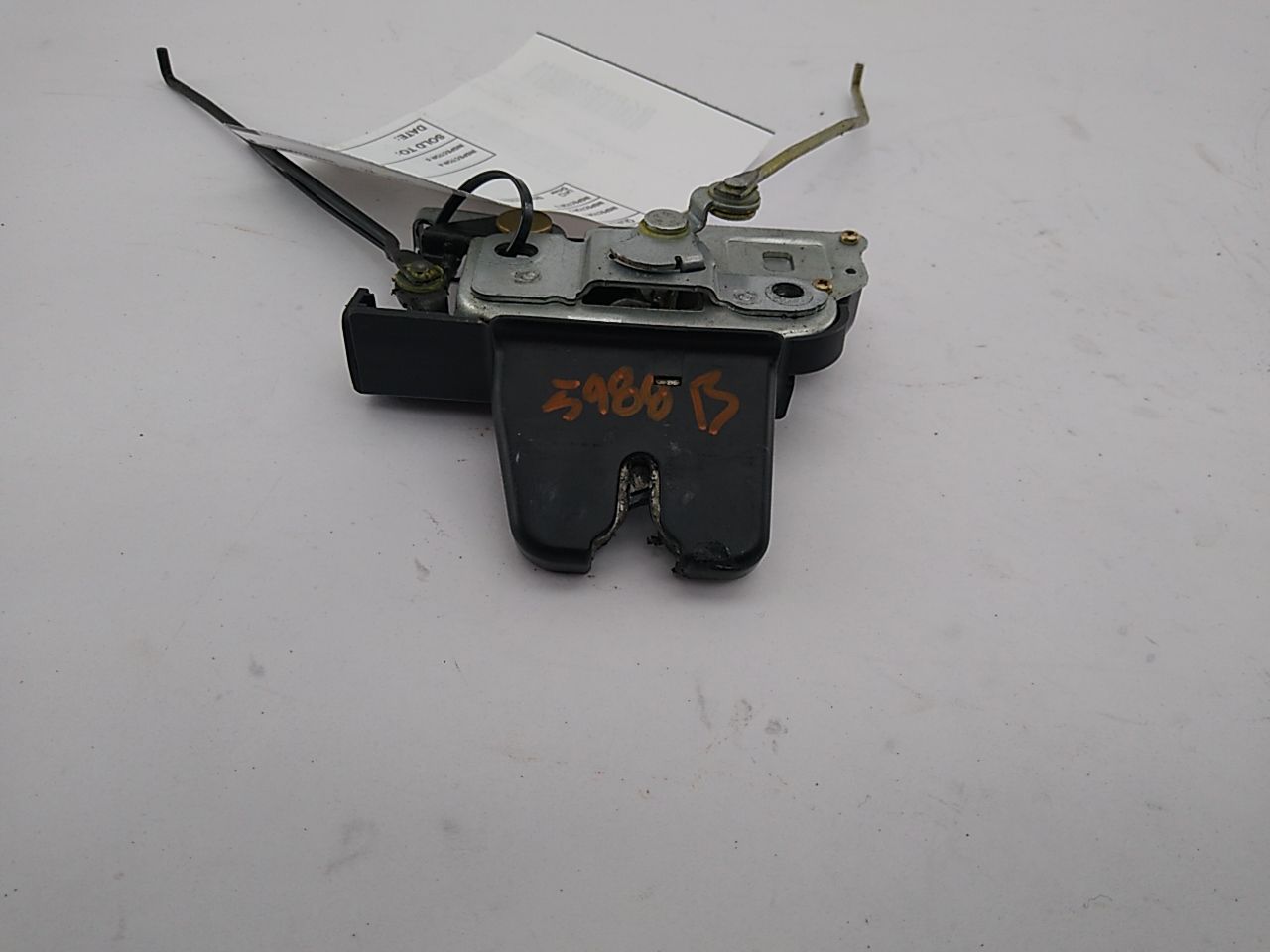 Lexus IS300 Rear Trunk Latch