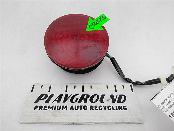 Lexus IS300 Rear Inner Right Side Decklid Tail Light