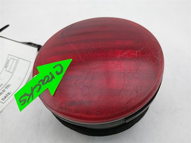 Lexus IS300 Rear Inner Right Side Decklid Tail Light