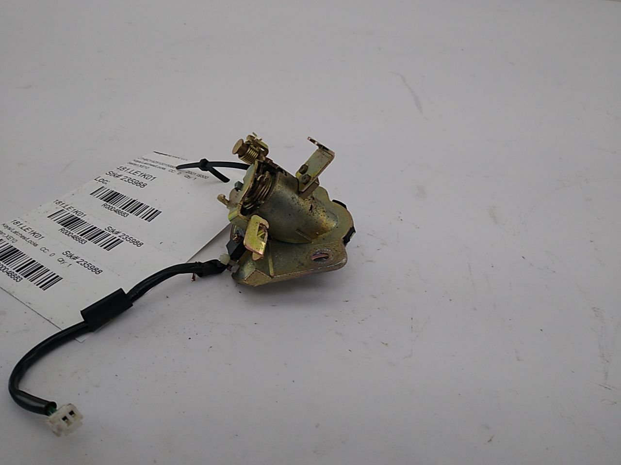 Lexus IS300 Rear Trunk Lock