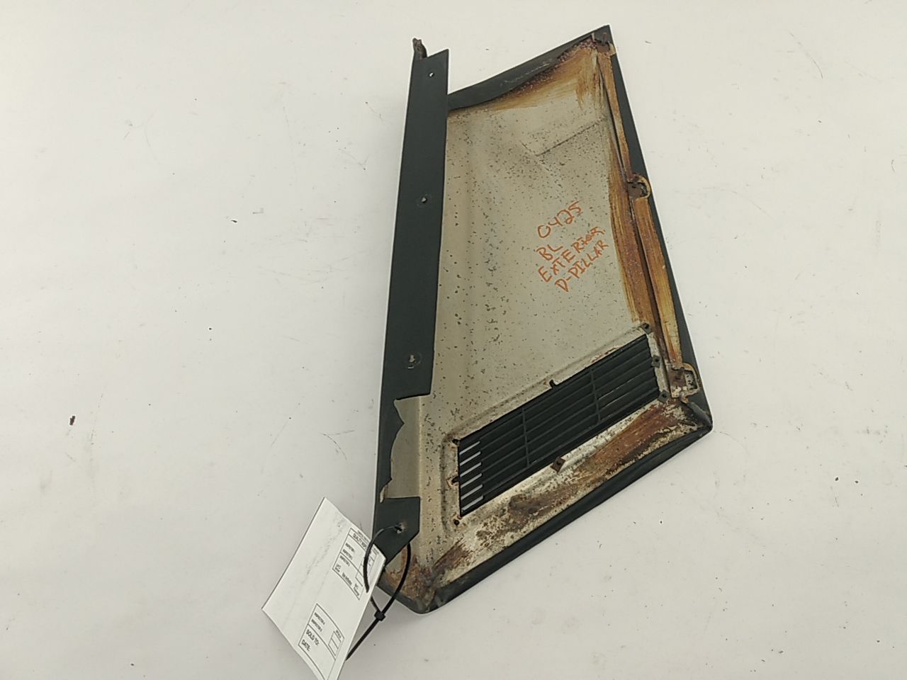 Land Rover Range Rover Rear Left D-Pillar Moulding