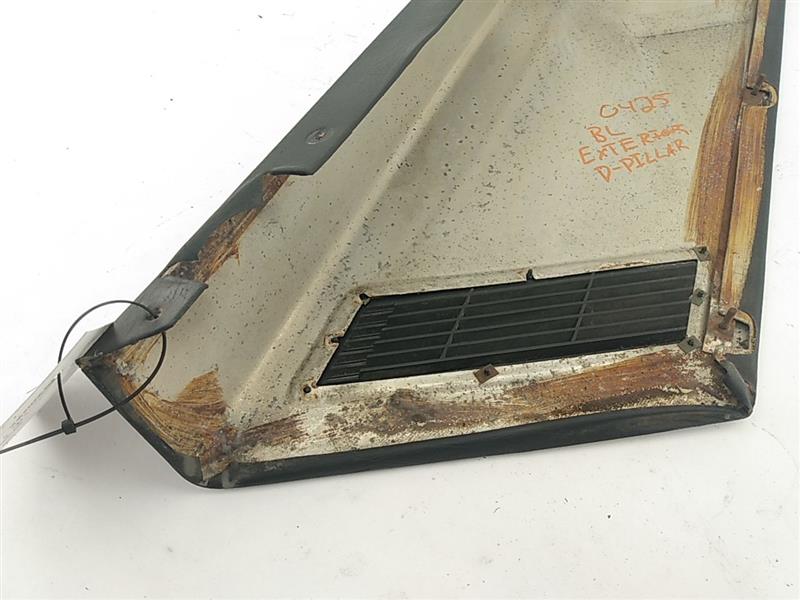 Land Rover Range Rover Rear Left D-Pillar Moulding