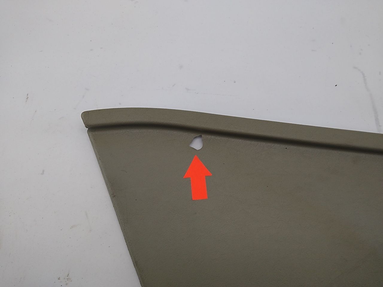Land Rover Range Rover Rear Left D-Pillar Trim - 0