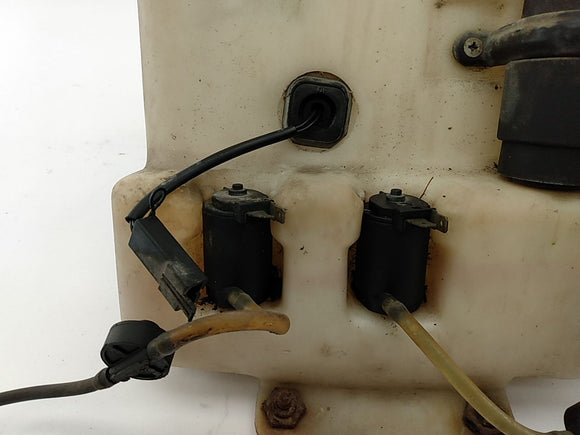 Land Rover Range Rover Windshield Washer Fluid Reservoir