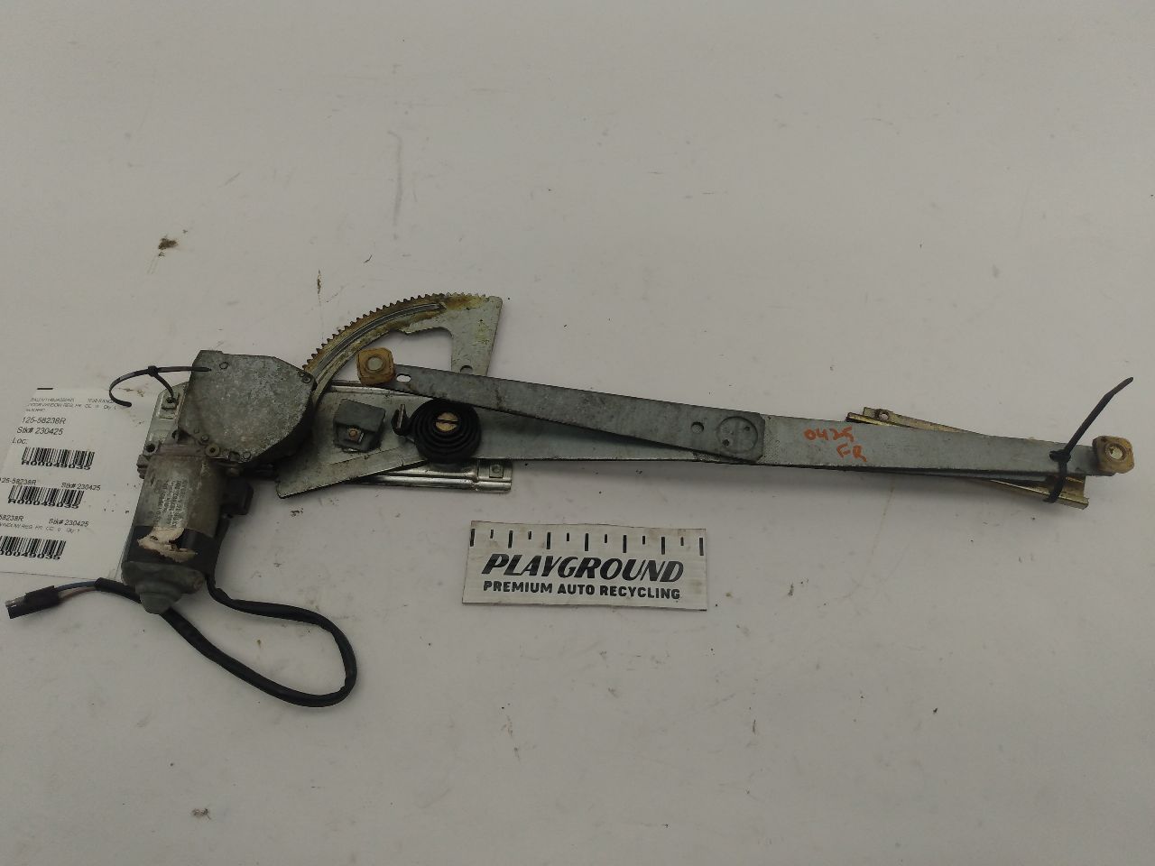 Land Rover Range Rover Front Right Door Window Regulator