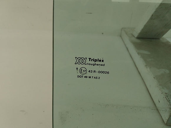 Land Rover Range Rover Rear Left Door Window Glass