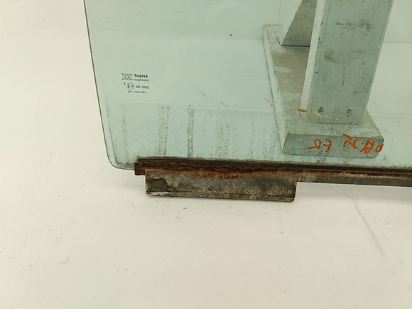 Land Rover Range Rover Front Right Door Window Glass