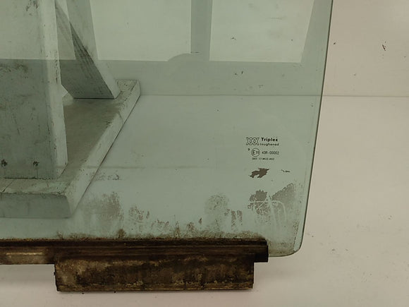 Land Rover Range Rover Front Left Door Window Glass