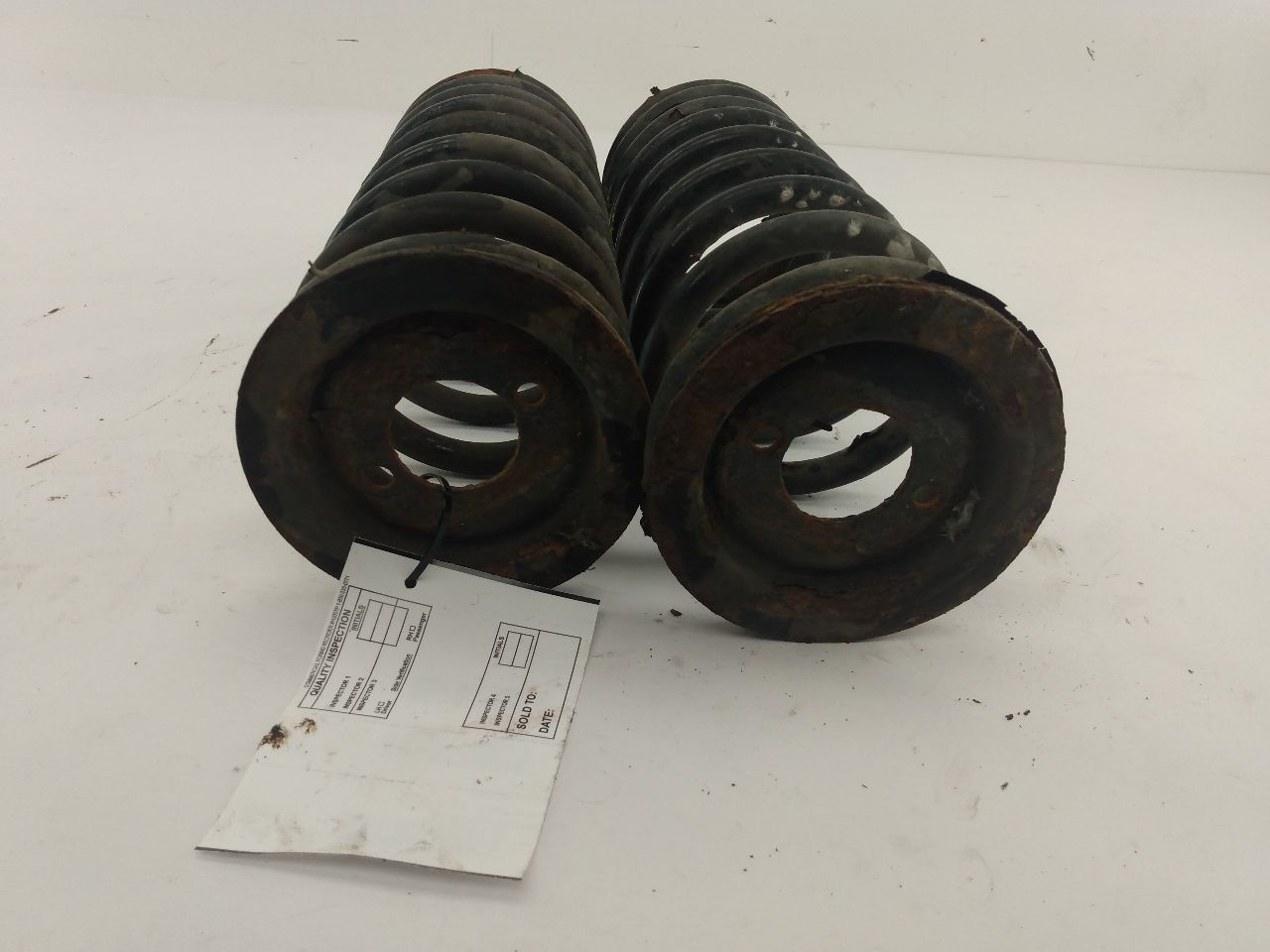 Land Rover Range Rover Pair Of Rear Suspension Springs - 0