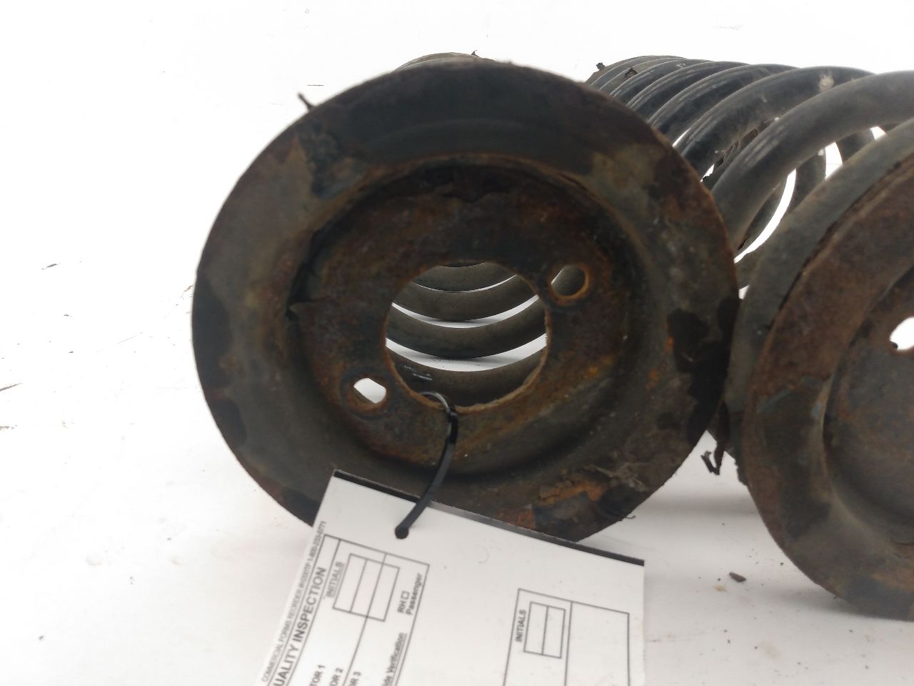 Land Rover Range Rover Pair Of Rear Suspension Springs