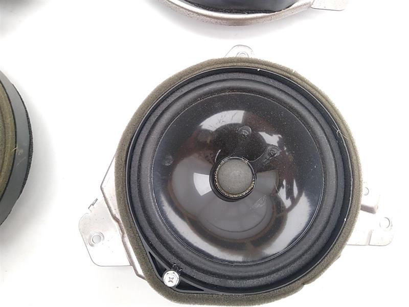 Honda CR-Z Set Of Six Interior Radio Speakers