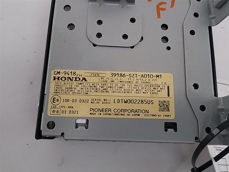 Honda CR-Z Radio Amplifier