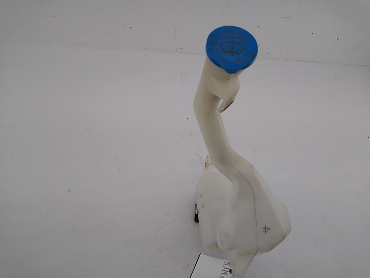 Honda CR-Z Windshield Washer Reservoir