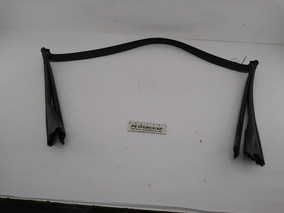 Saab 9-3 Front Windshield Moulding