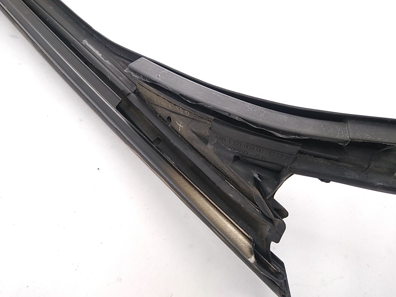 Saab 9-3 Front Windshield Moulding