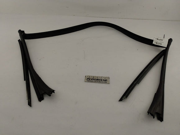 Saab 9-3 Front Windshield Moulding